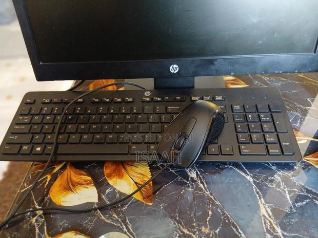 Monitor + Ups - main view