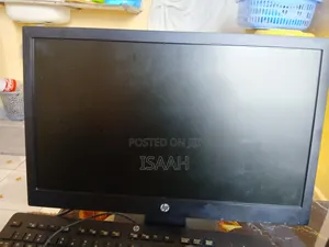 Monitor + Ups