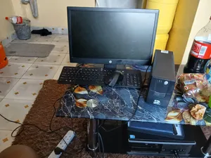 Monitor + Ups