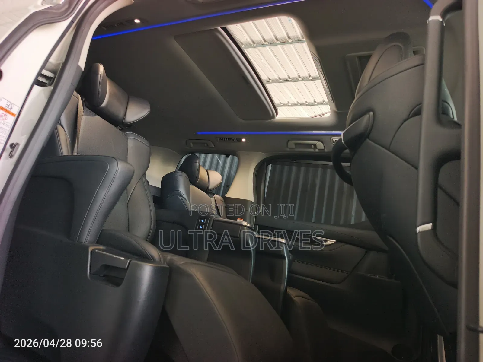 Toyota Alphard 2019 White