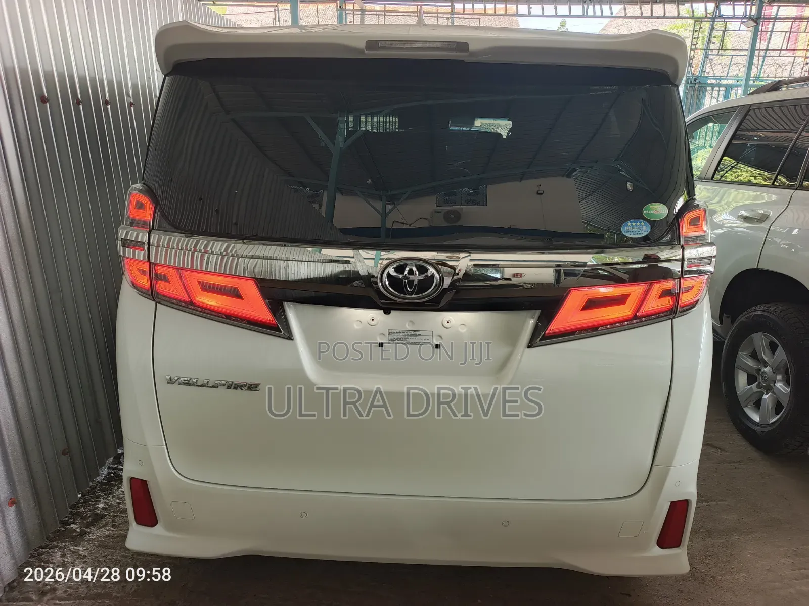 Toyota Alphard 2019 White