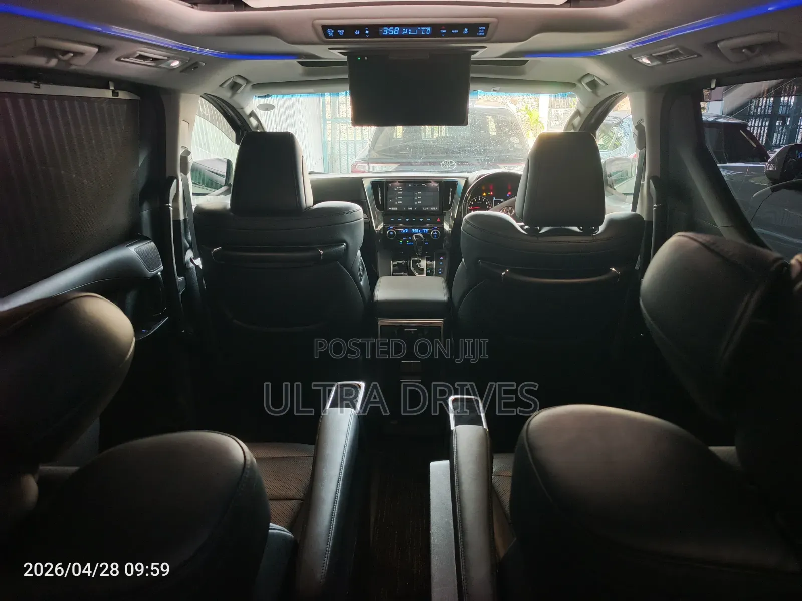 Toyota Alphard 2019 White