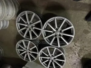 Original Audi A4,A5,A6 Rims 8jj Round Et 48