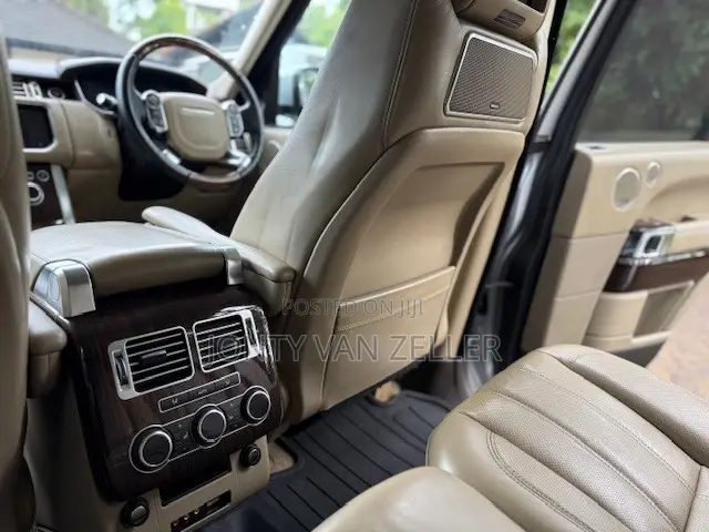 Land Rover Range Rover Base 2013 Silver