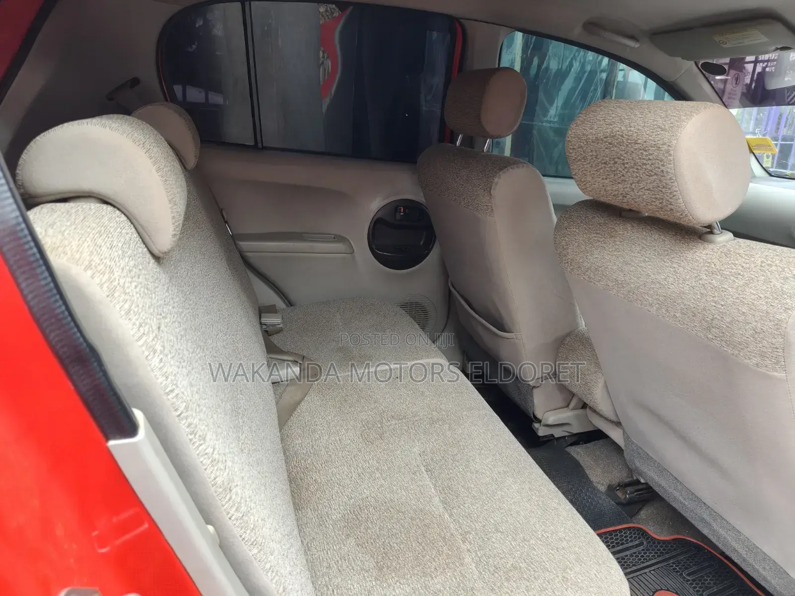 Toyota Passo 1.0 FWD 2011 Red
