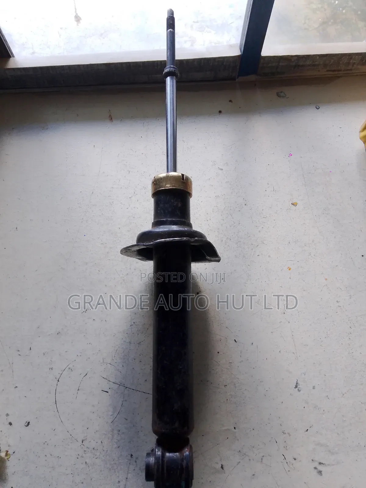 Rear Shock Absorbers Nissan B14 Bluebird