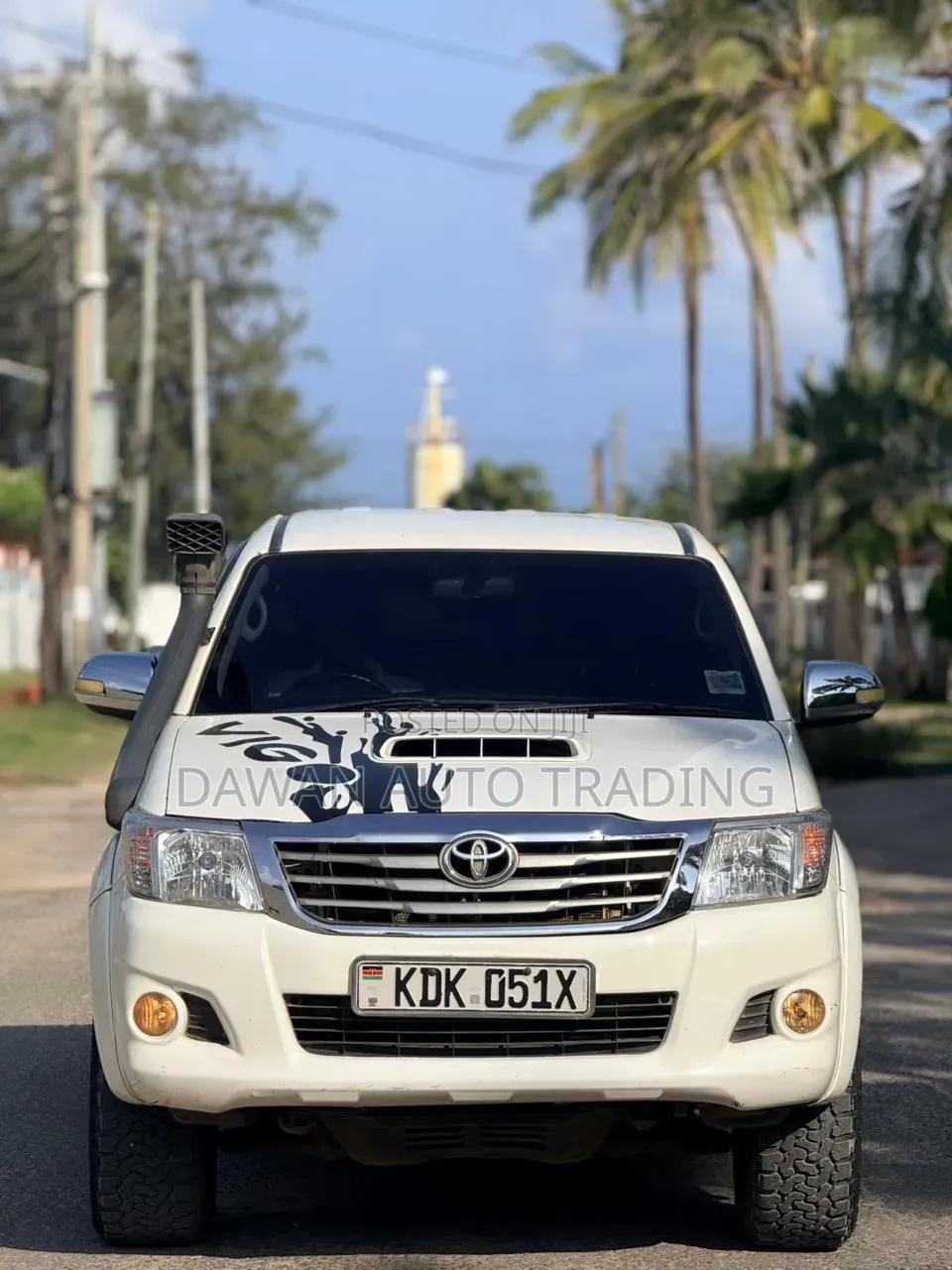 Toyota Hilux 3.0 D-4D 4x4 2015 White