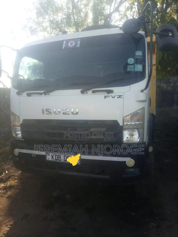 Isuzu Tipper FVZ - thumbnail 2