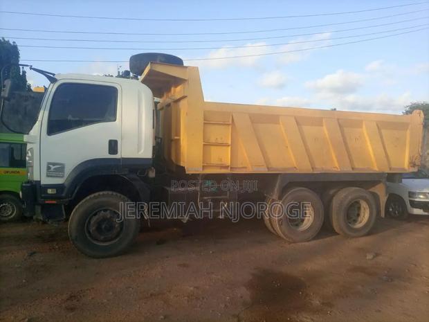 Isuzu Tipper FVZ - thumbnail 4