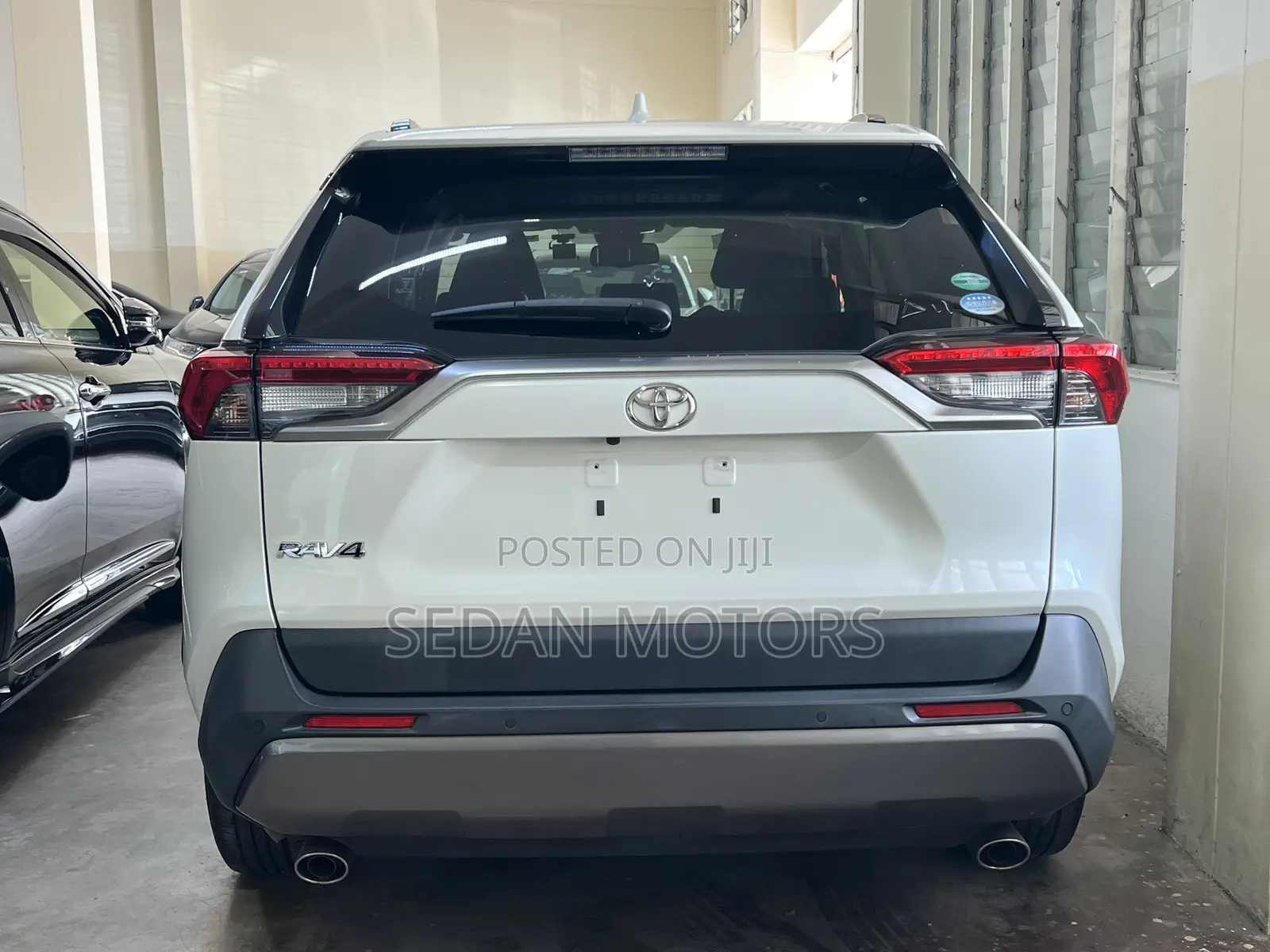 Toyota RAV4 2020 Whtie