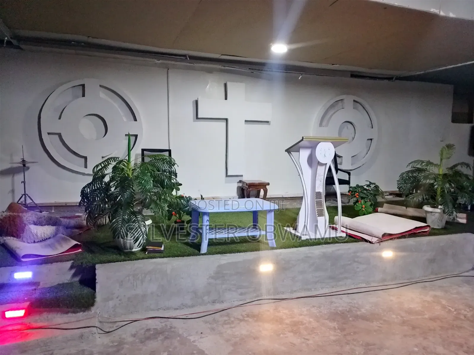 For Roofing and Gypsum and All Ceiling Board Installation