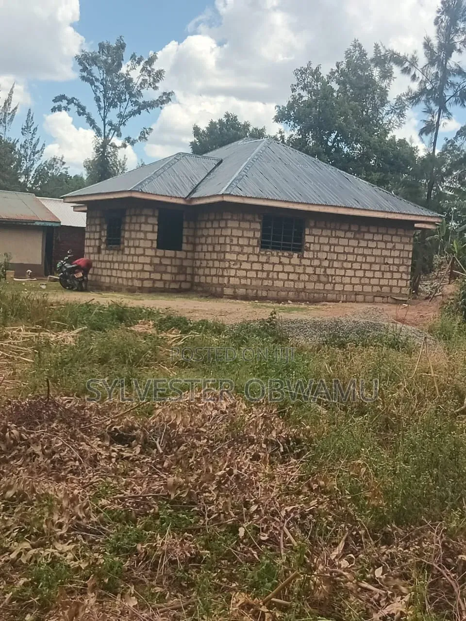 For Roofing and Gypsum and All Ceiling Board Installation