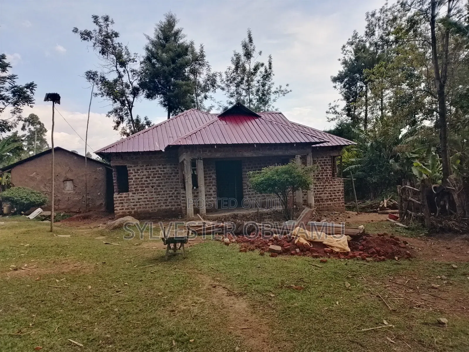 For Roofing and Gypsum and All Ceiling Board Installation