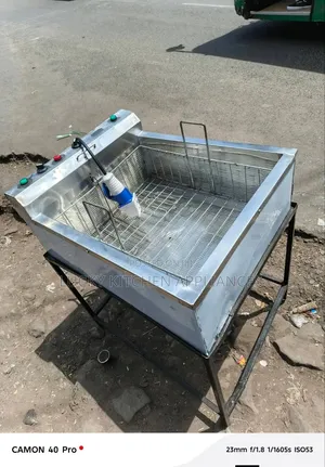 Stainless Steel Deep Fish and Madazi Fryer.