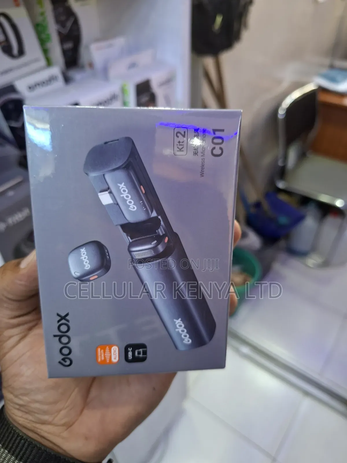 Godox C01 2-Person Wireless Microphone System With Usb-C Connector