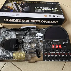 V8s Live Sound Card and Microphone Set