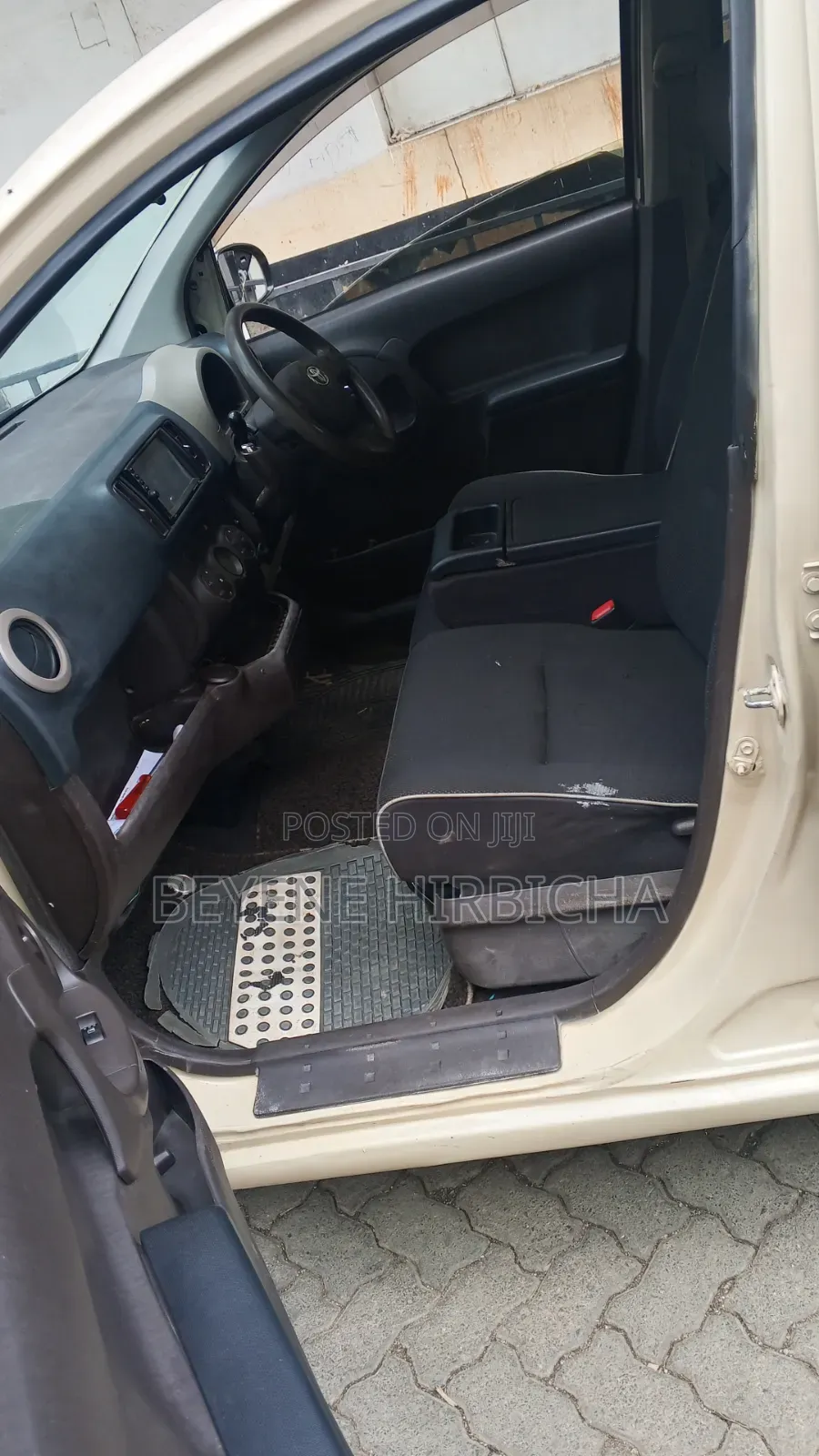 Toyota Passo 2016 Beige