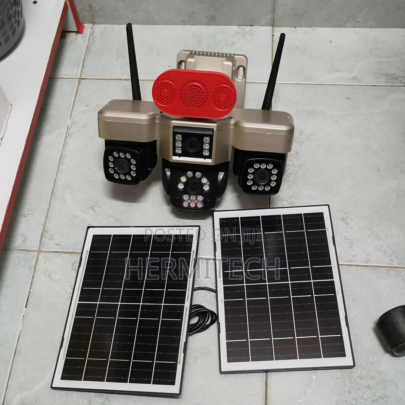 4g Solar Powered 4-Lens With Dual Panels Support 4g Sim Card