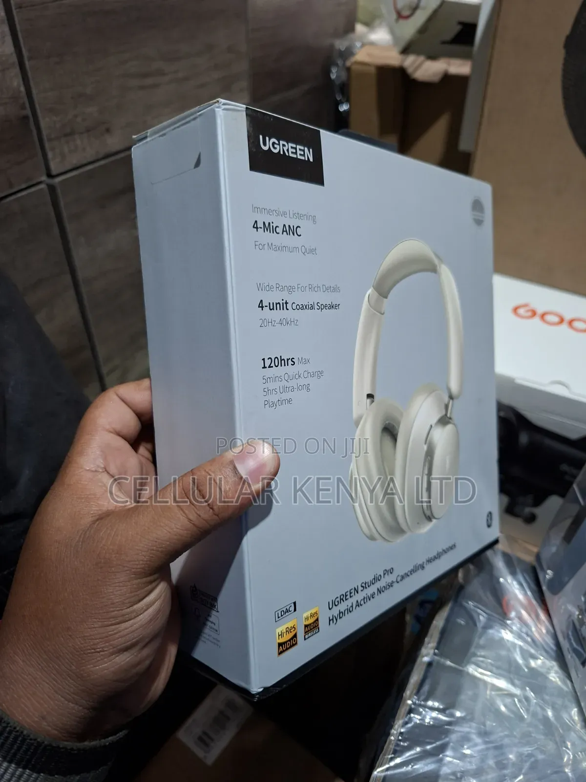 Ugreen Studio Pro Hybrid Active Noise-Cancelling Headphones – Hp206