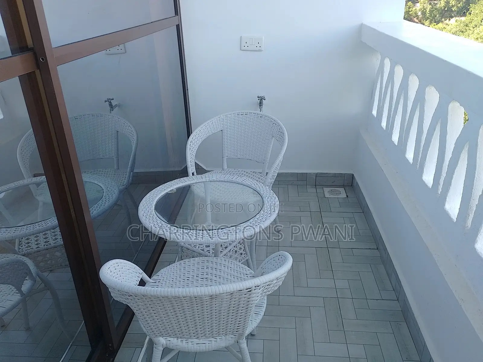 Furnished 2bdrm Apartment in Diani for sale