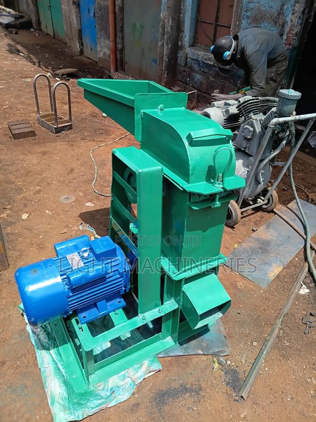 Charcoal Crusher Machine - thumbnail 2