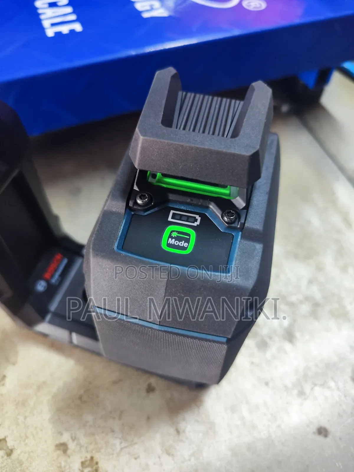 Bosch GLL 2-20g Professional Green Beam Self-Leveling Cross-Line Laser