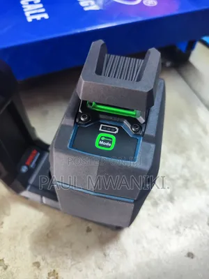 Bosch GLL 2-20g Professional Green Beam Self-Leveling Cross-Line Laser