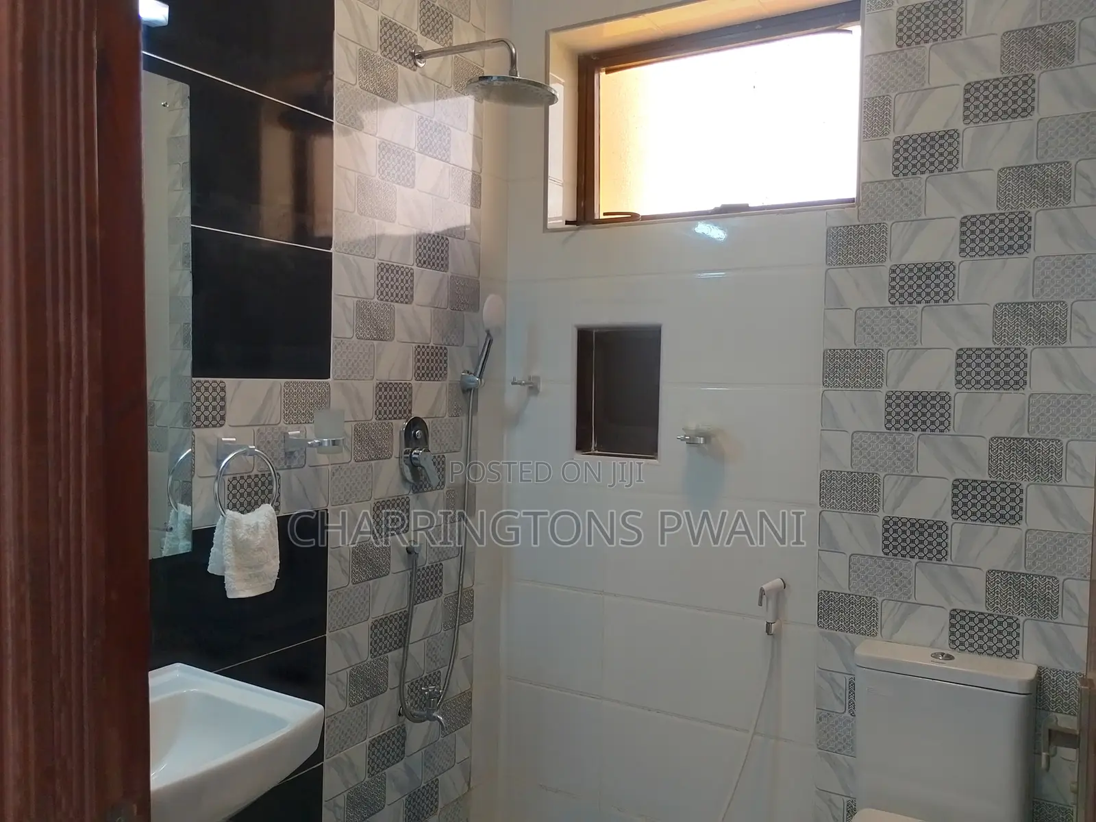 Furnished 2bdrm Apartment in Diani for sale