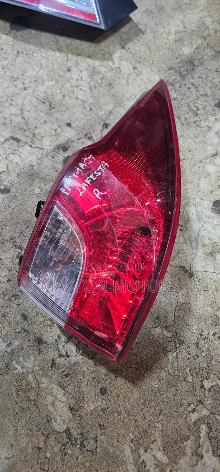 Mazda Premacy 2012