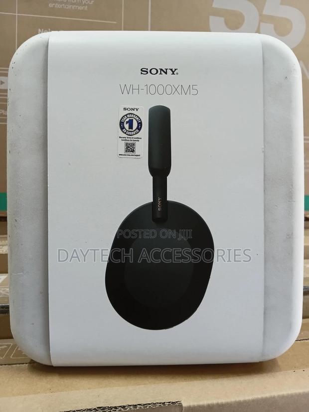 The Sony Wh-1000xm5 Wireless Noise-Canceling Headphones