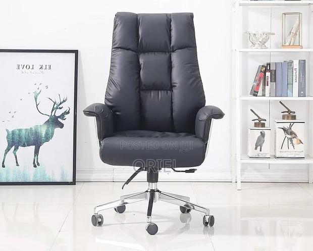Office Chair : Modern Executive Chair - thumbnail 7