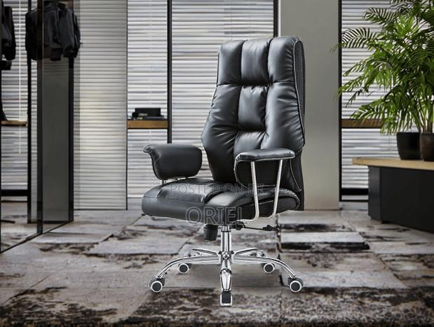 Office Chair : Modern Executive Chair - thumbnail 12