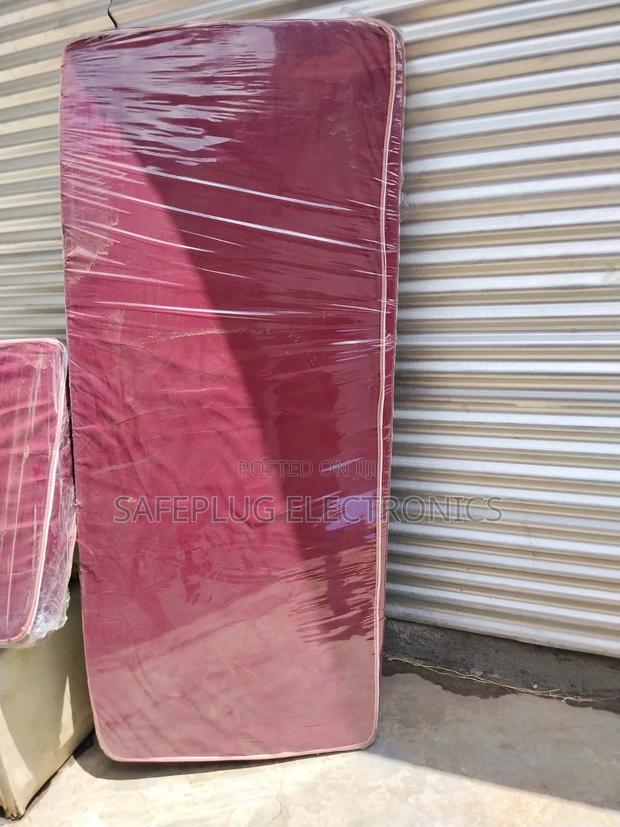 Affordable 2.5×6 School Mattress – - main view