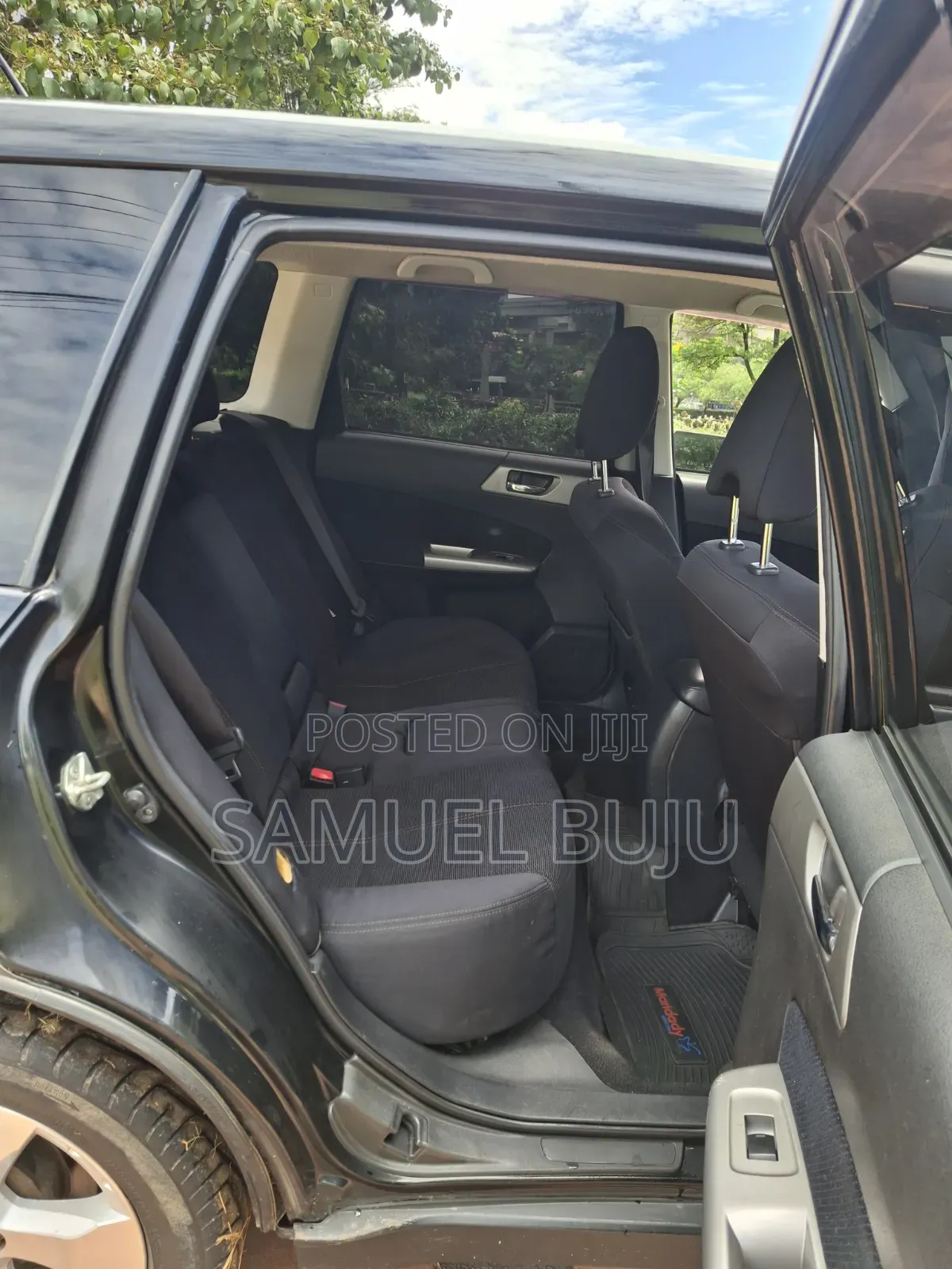 Subaru Forester 2011 Black