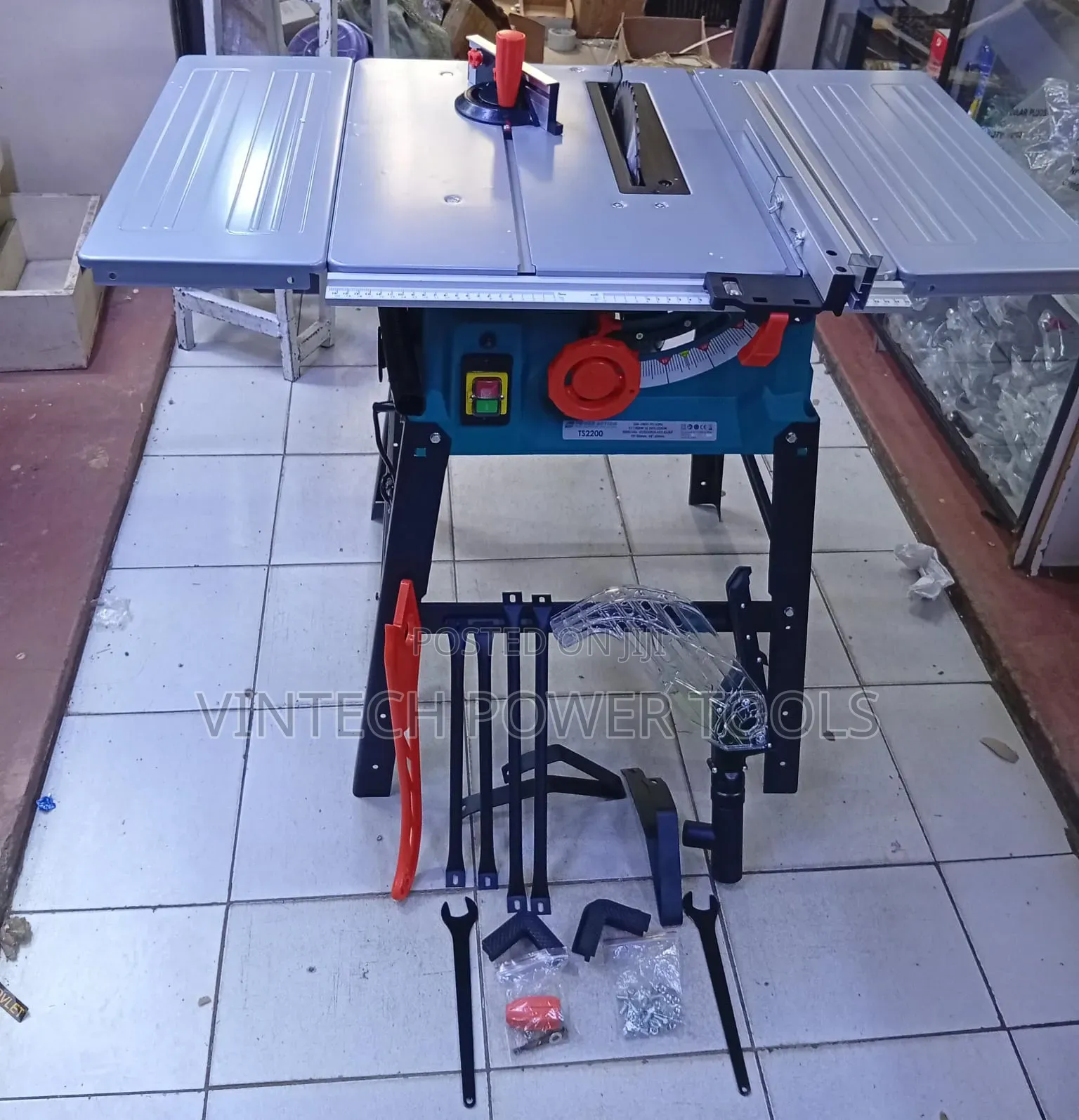 Table Saw / Power Action Table Saw