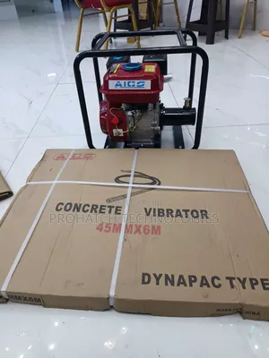 Aico Japan Concrete Vibrator With Poker