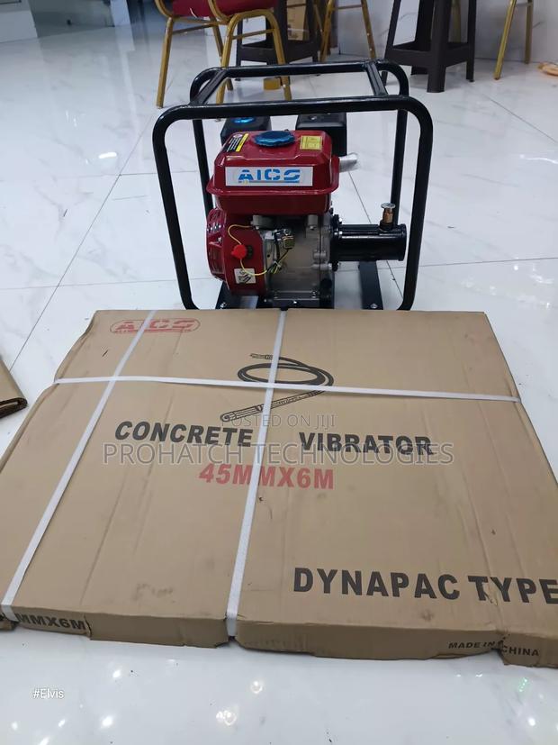 Aico Japan Concrete Vibrator With Poker - thumbnail 2