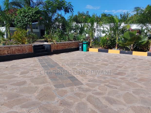 Furnished 2bdrm Apartment in Diani for sale - thumbnail 17