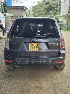 Subaru Forester 2010 Black