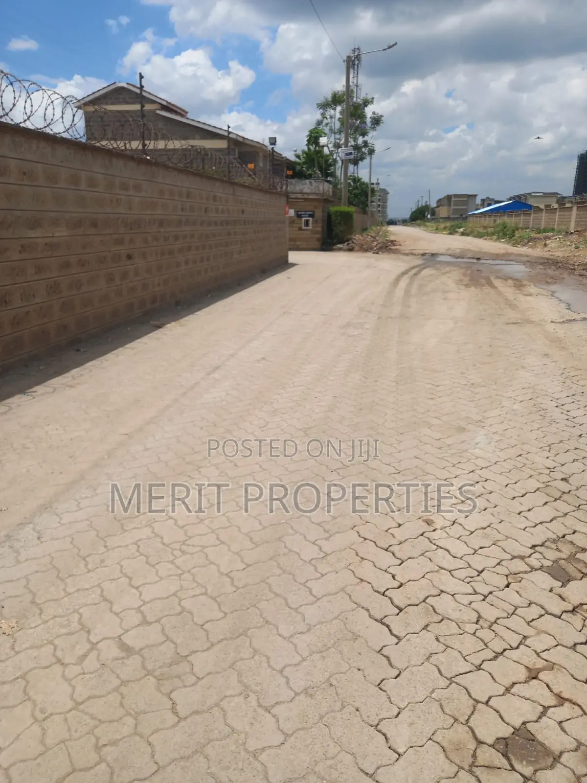 Furnished 3bdrm Maisonette in Muthama Heights, Hotel 67 Area for sale