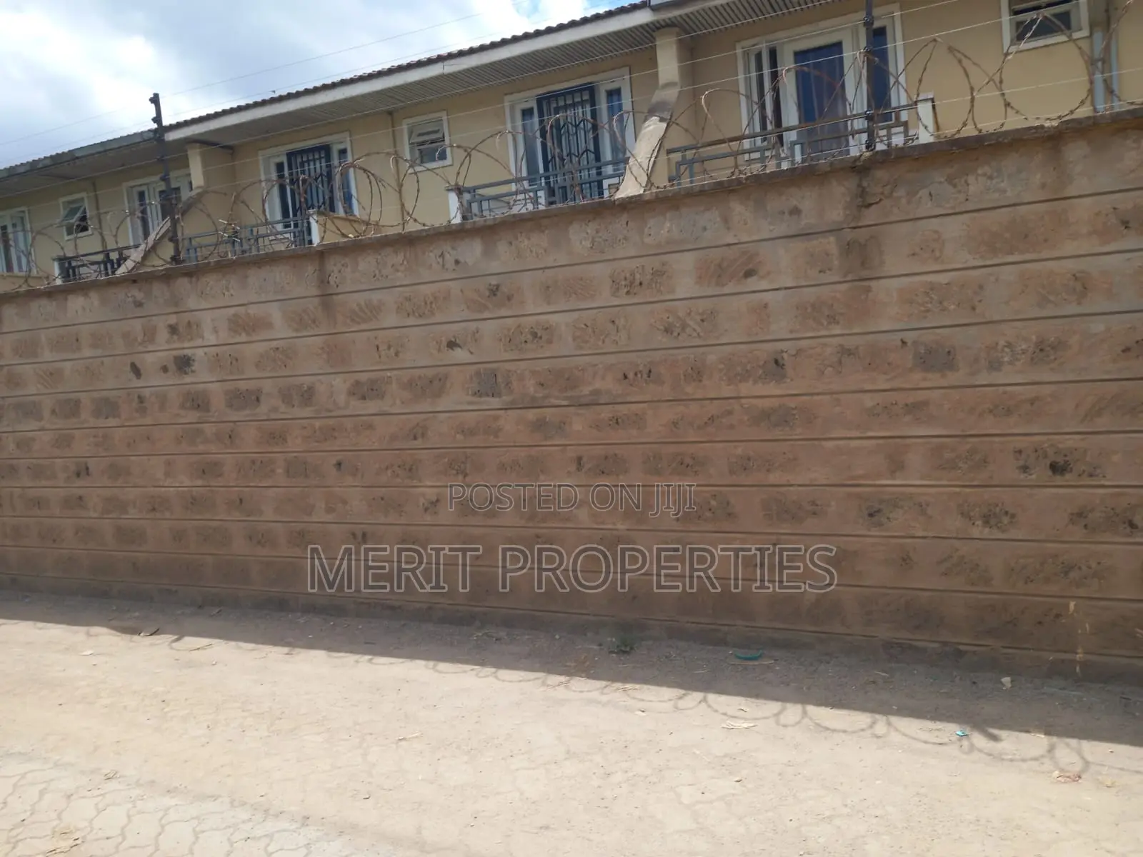 Furnished 3bdrm Maisonette in Muthama Heights, Hotel 67 Area for sale