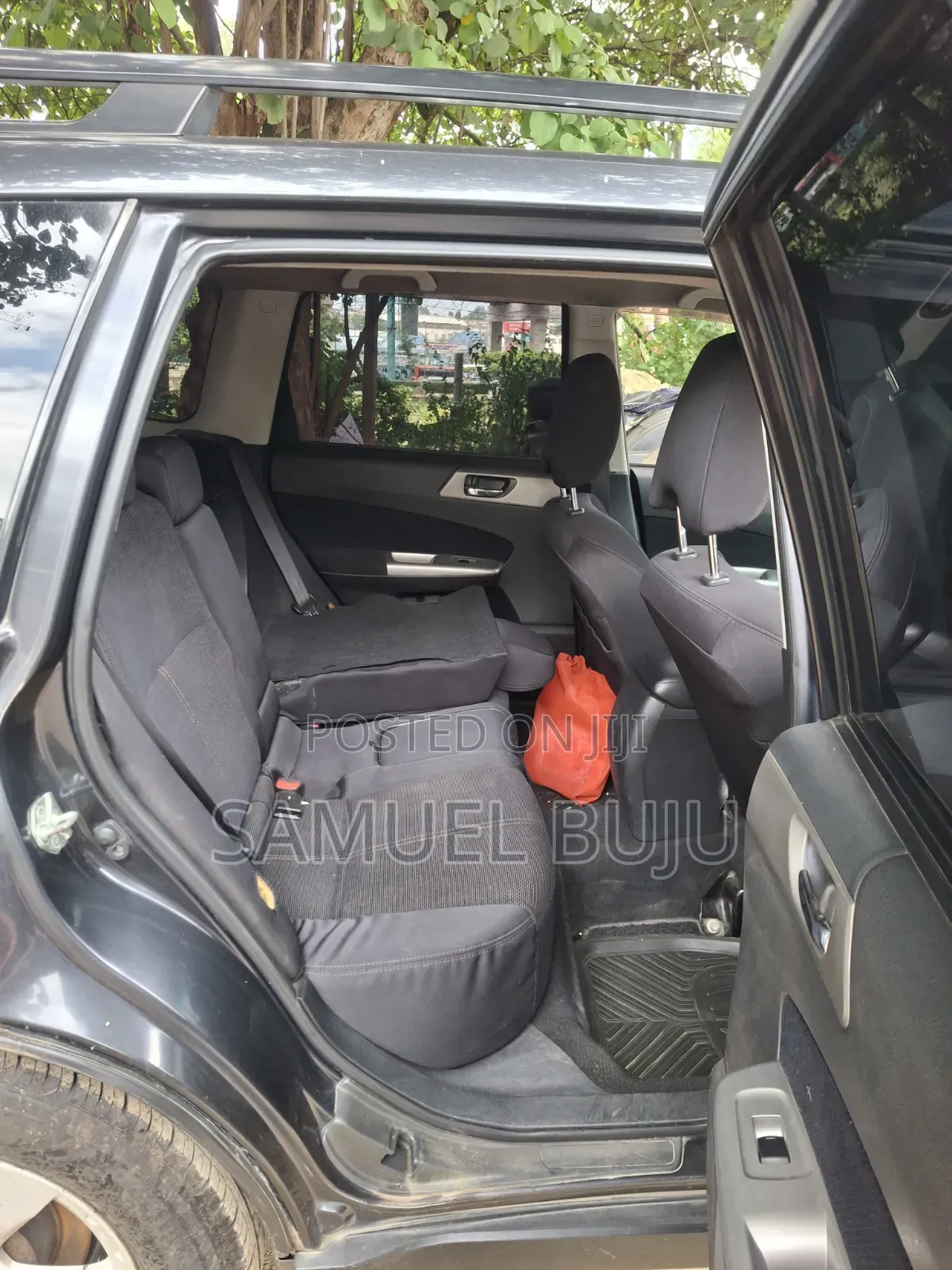 Subaru Forester 2010 Black