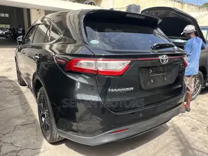 Toyota Harrier 2020 Black