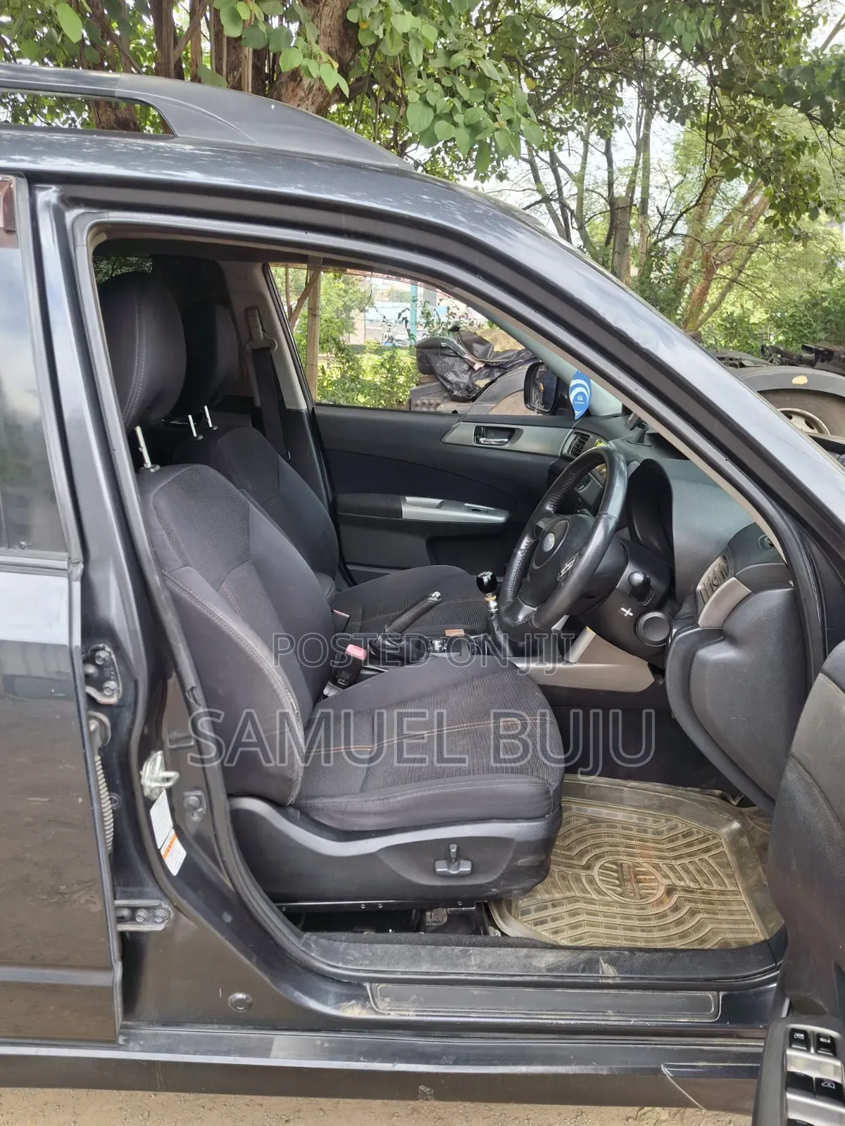 Subaru Forester 2010 Black