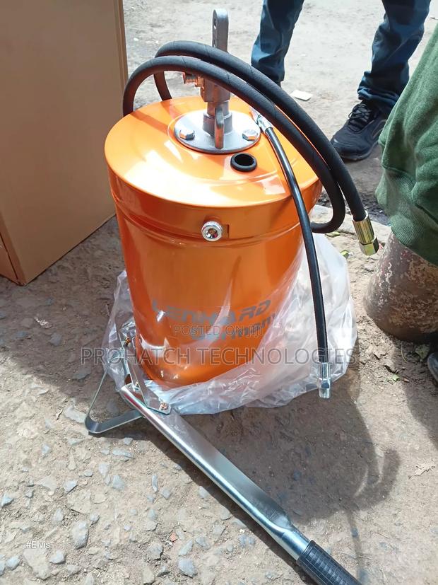 10kgs Lenhard Grease Bucket - thumbnail 2
