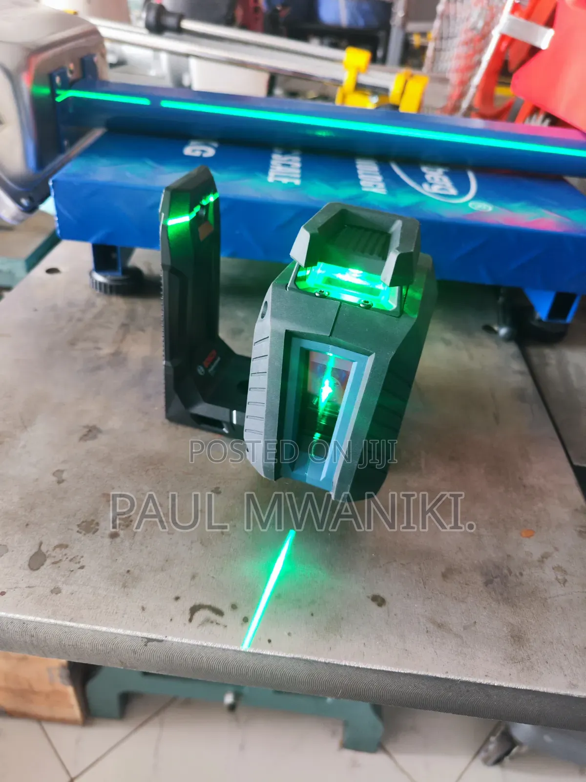 Bosch Green Beam Laser Level (Gll 2-20g) – 4x Better Visibility!