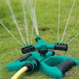 3 Arm Garden Sprinkler