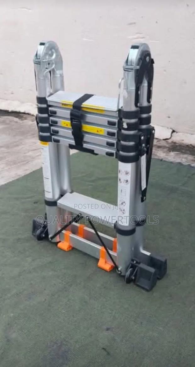 Double Sided Ladder 2. 8m by 2. 8m