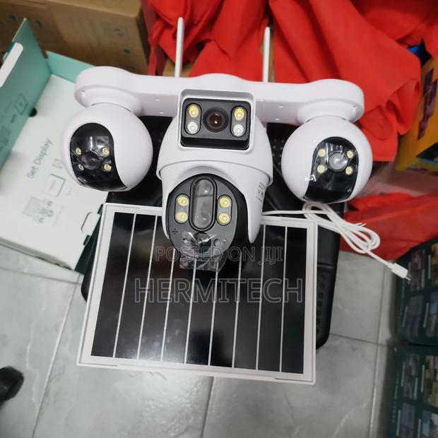 Solar Surveillance CCTV 4g Enabled Smart Camera 4-Lens CCTV Camera