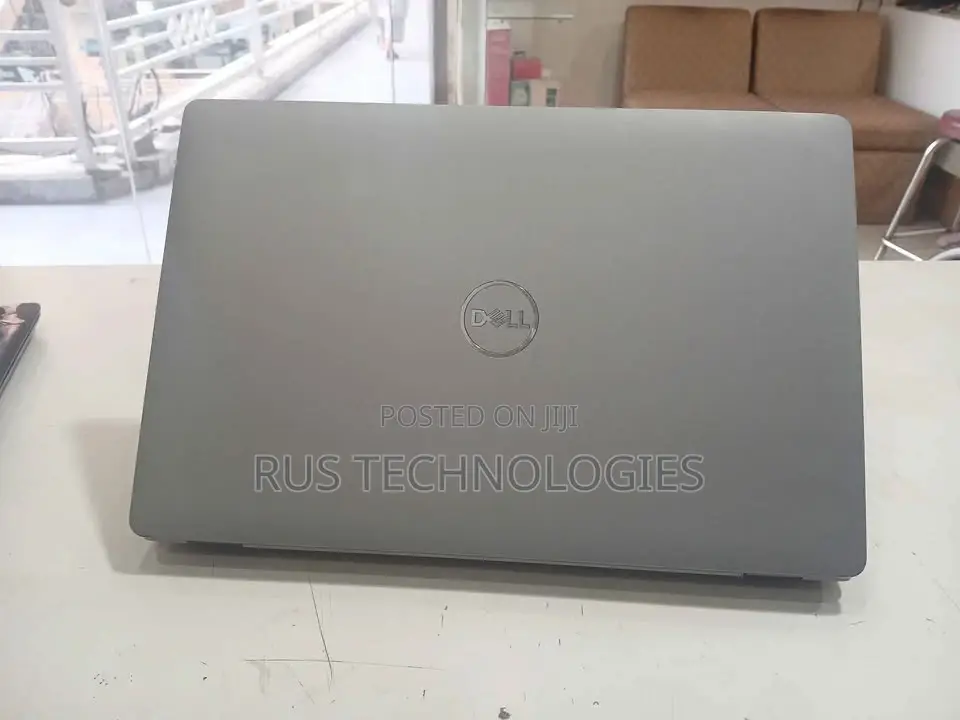Laptop Dell Precision 15 3551 16GB Intel Core i7 SSD 512GB